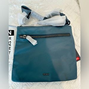 Tumi Dawn Voyager (Crossbody)